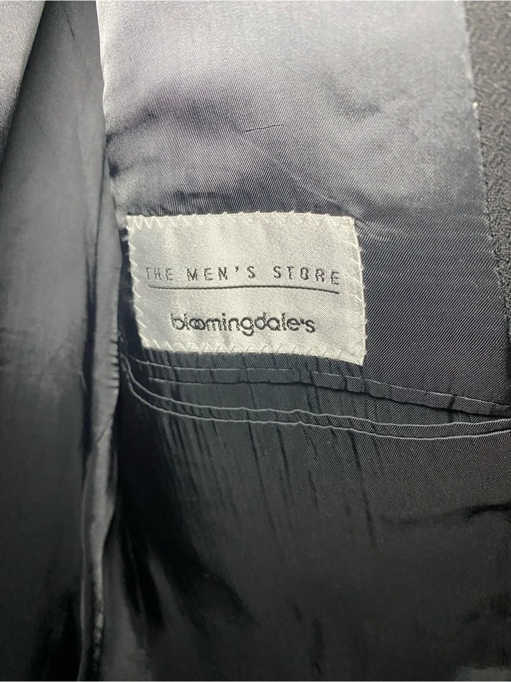 Black Men's Two-Button Single-Breasted Blazer